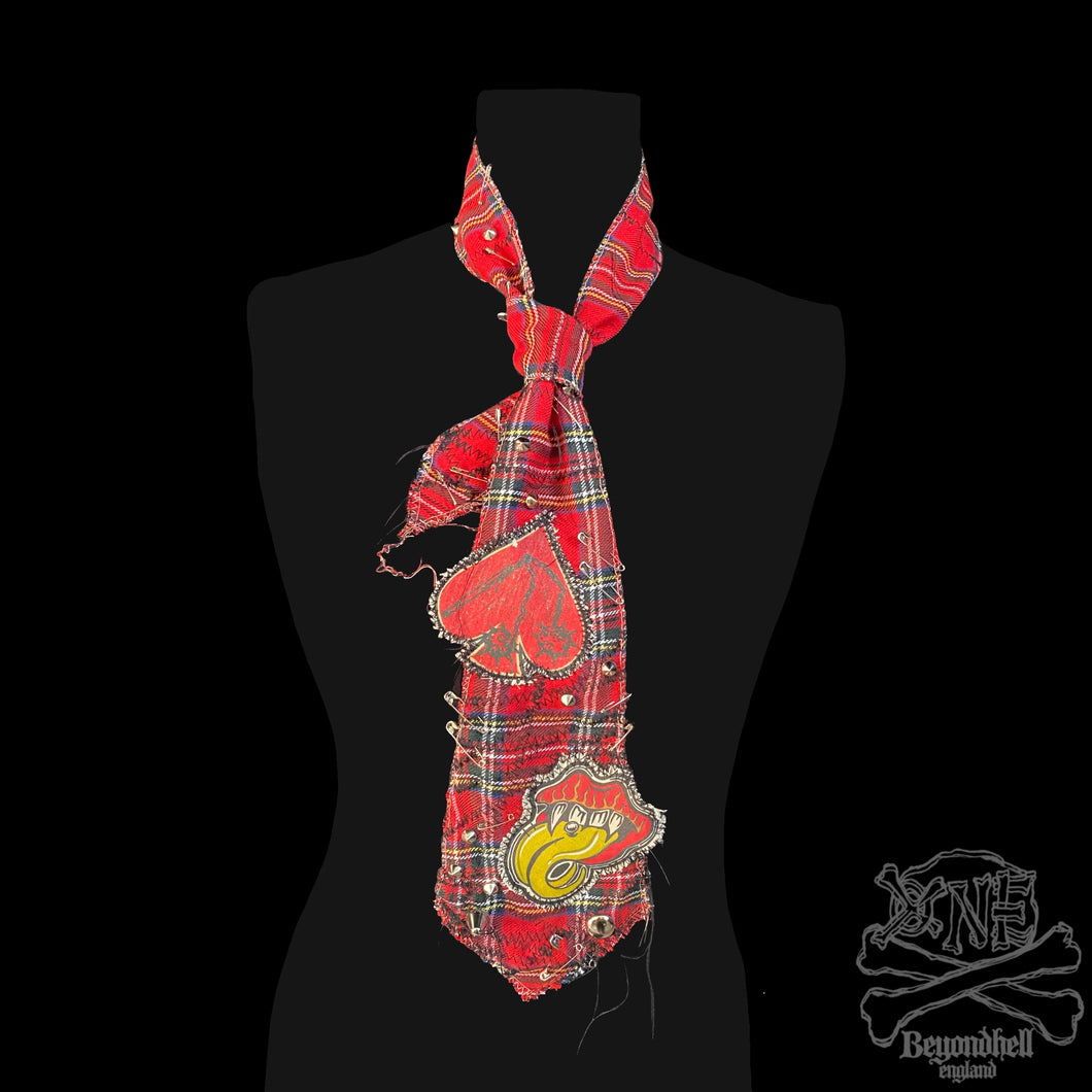 𝕺𝕹𝕰. Tartan Punk Tie