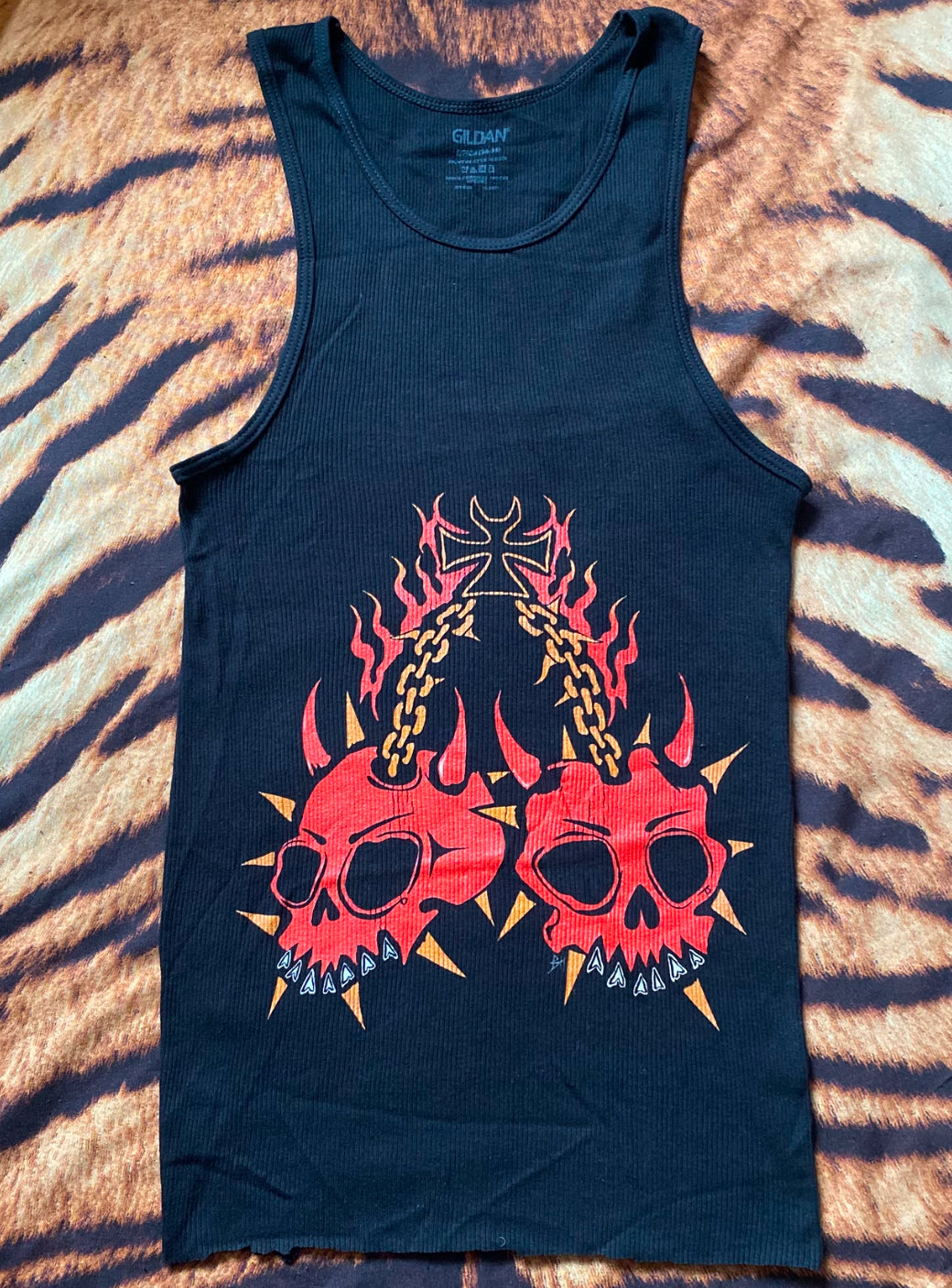 Chain of Skulls - Low print.
