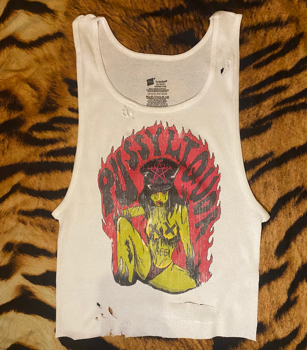(XL) Pussy Liquor Tank